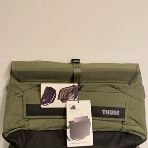 Thule Green Crossbody Laptop Bag